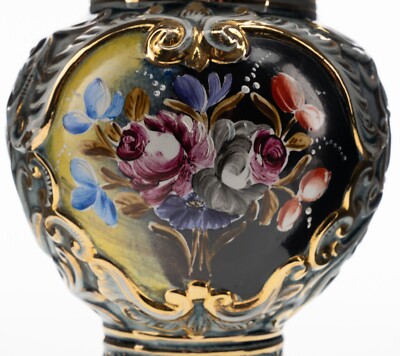 Rare Vtg 8.5in R. Capodimonte Porcelain Vase w/ Lid San Marino