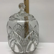 Crystal Blocked Arches Dish With Lid 8 3/4” x 5”