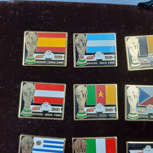 Italien 90 M&M’S E Mars Werbe Broschen Set Nr.20 Flaggen Vintage 1989 - Bild 6 von 12