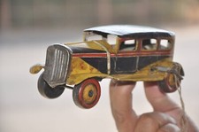 Vintage Sedan Car Wind Up Fine Litho Litho Tin Toy,Japan/England 