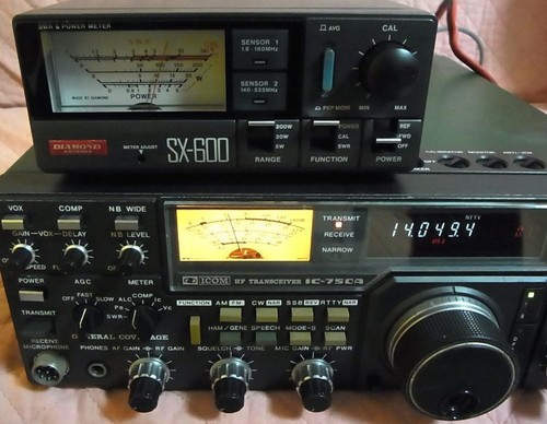 Émetteur-récepteur ICOM IC-750A HF 100W fonctionnel - Photo 9/12