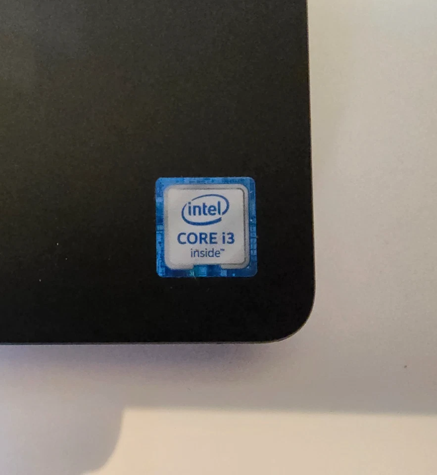 Dell Latitude 3470 i3-6100u 2,30 GHz 4 GB RAM 120 GB SSD Windows 11 Foto 2 de 4