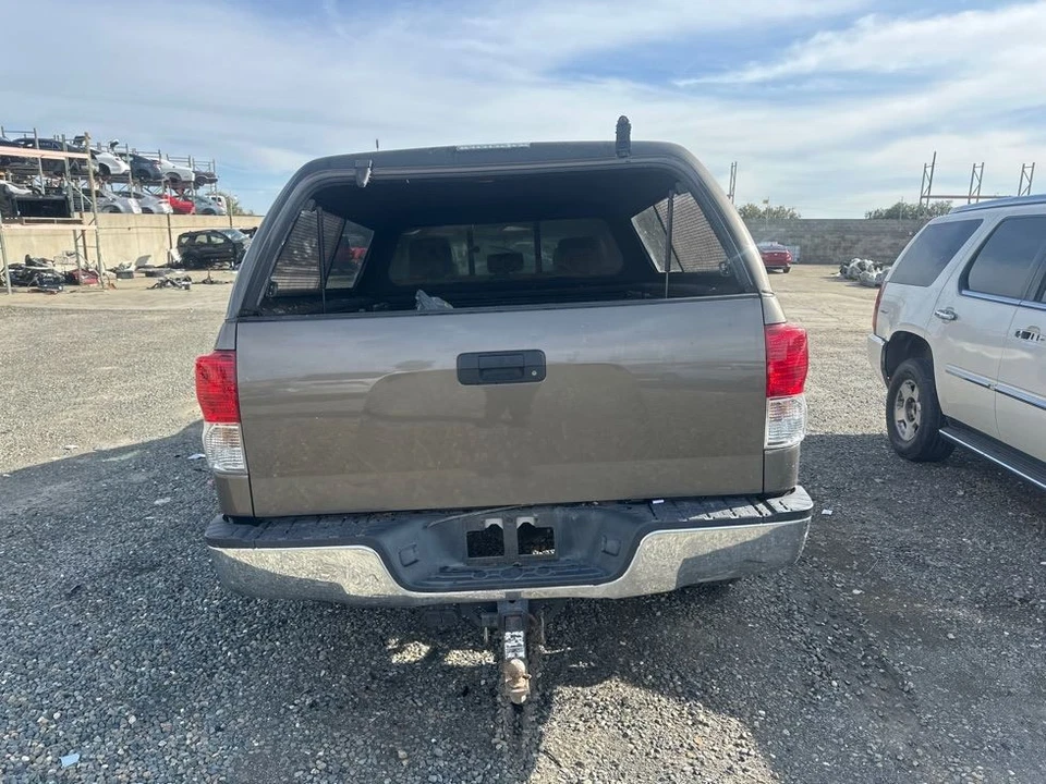 CHASIS CONTROL MODULE 895330C032 2011-2013 TOYOTA TUNDRA - Image 4 of 4