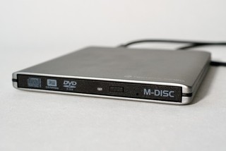 TechPulse120 DVD CD M Disc Brenner Laufwerk extern USB C Aluminium Silber
