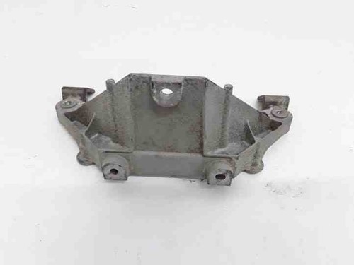 BMW X5 E70 Getriebehalterung hinten 7137238 10060411 51717137238 3.00 25513395