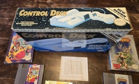 Nintendo NES Top Loader Box, lotto giochi Battletoads Double Dragon Duck Tales