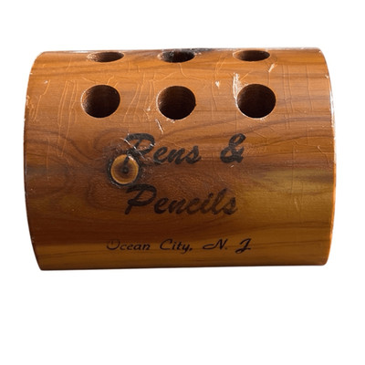 Ocean City NJ Souvenir Wooden 9 Hole Holder For Pens & Pencils