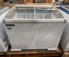 2025 MASTER-BILT MSC-41AA 41" 2 GLASS DOOR CURVED TOP DISPLAY FREEZER