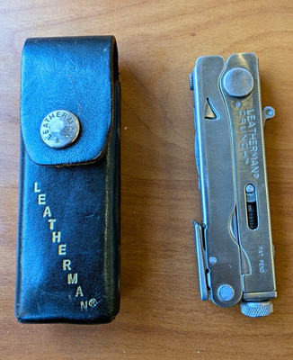 Leatherman Crunch Multi-Tool with Leather Sheath, Patent Pending