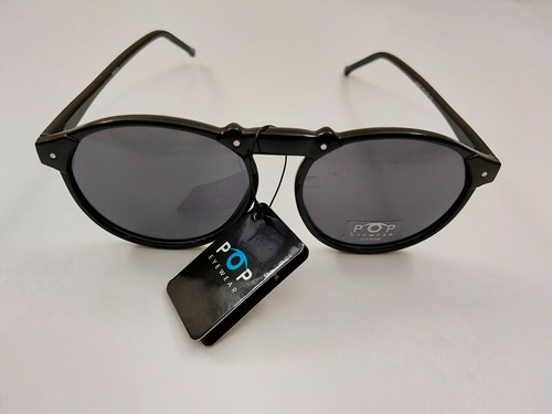 Lentes color negro con micas negras de Emanuel Ungaro