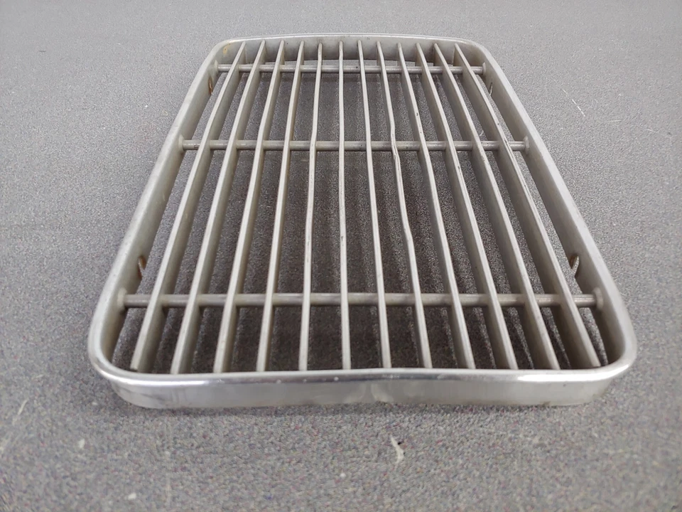 BONITO USADO ORIGINAL GENUINO PORSCHE 356B 356C CUPÉ TAPA TRASERA PARRILLA #18 Foto 4 de 4