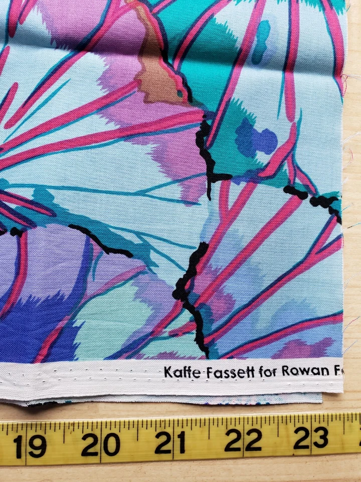 Ткань Kaffe Fassett Rowan Westminster лист лотоса синий оригинальный выпуск 15 дюймов x 44 дюйма - Изображение 2 из 4