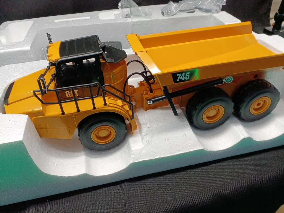 CAMION ARTICOLATO KYOSHO 25004 1/24 745 - Immagine 4 di 4