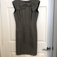 Tahari Arthur S Levine Dress 4P EUC