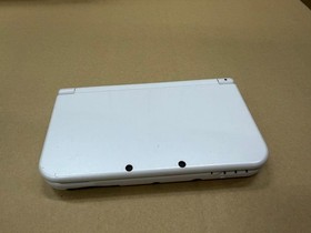 Nintendo New 3DS XL handheld Video game console - White