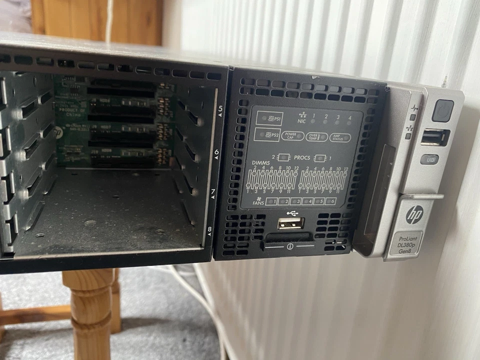 HP ProLiant DL380p Gen8 Rack Server Intel Xeon x2  & x2 150gb HDD with 12 GB RAM - Image 3 of 4