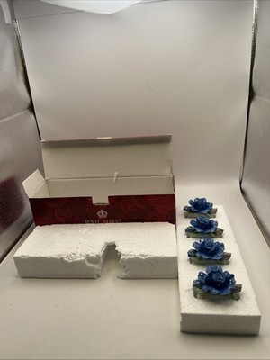 Royal Albert Doulton Old Country Roses Sculpted Napkin Rings Rose 4 Porcelain