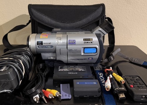 Sony Handycam DCR-TRV730 Digital 8 Hi8 w/Nightshot + USB TESTED WORKING ✅ BT