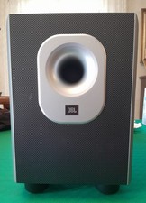 Kit Home Theatre JBL SCS200STA 5.1 + Subwoofer SUB200/230 - Completo di supporti