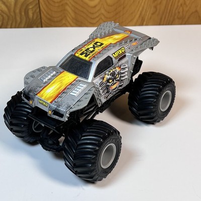 Hot Wheels Monster Jam MAX-D Maximum Destruction Diecast Toy Truck Silver Flames