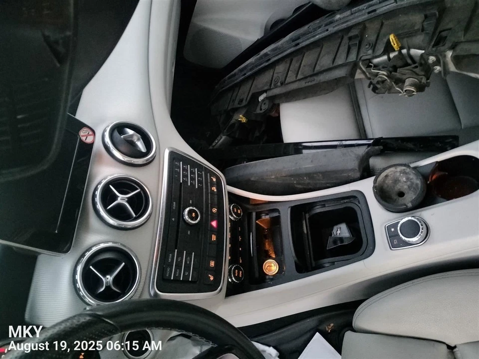 BOBINA TRASERA DERECHA/RESORTE NEUMÁTICO 1563240504 2015-2020 MERCEDES-BENZ GLA250 Foto 3 de 4