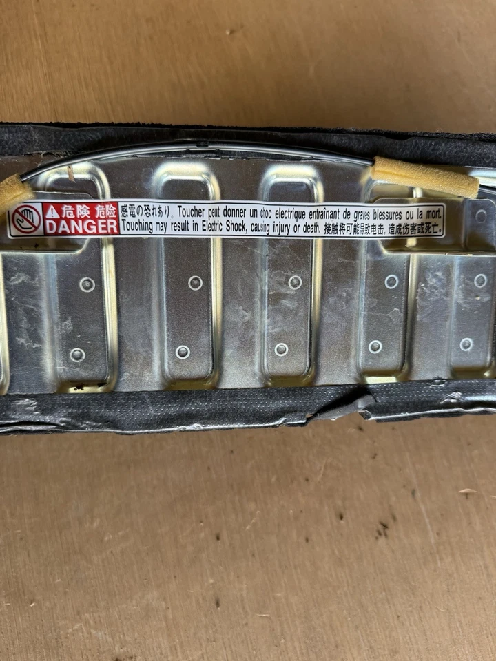 🛑 2006-2010 Toyota Highlander Lexus RX400h Hybrid Battery 6 Cells Module OEM - Image 3 of 4