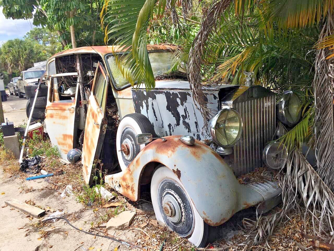1930`s PHANTOM ROLLS ROYCE  DWS JACK WORLDS LARGEST USED BENTLEY PARTS INVENTORY