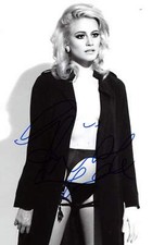 Pixie Lott ACTRESS autograph, In-Person signed photo