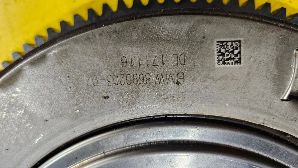 BMW 3 F30 330e HYBRID ENGINE B48B20A 15-18 AUTOMATIC DUAL MASS FLYWHEEL 8690203 - Image 3 of 4