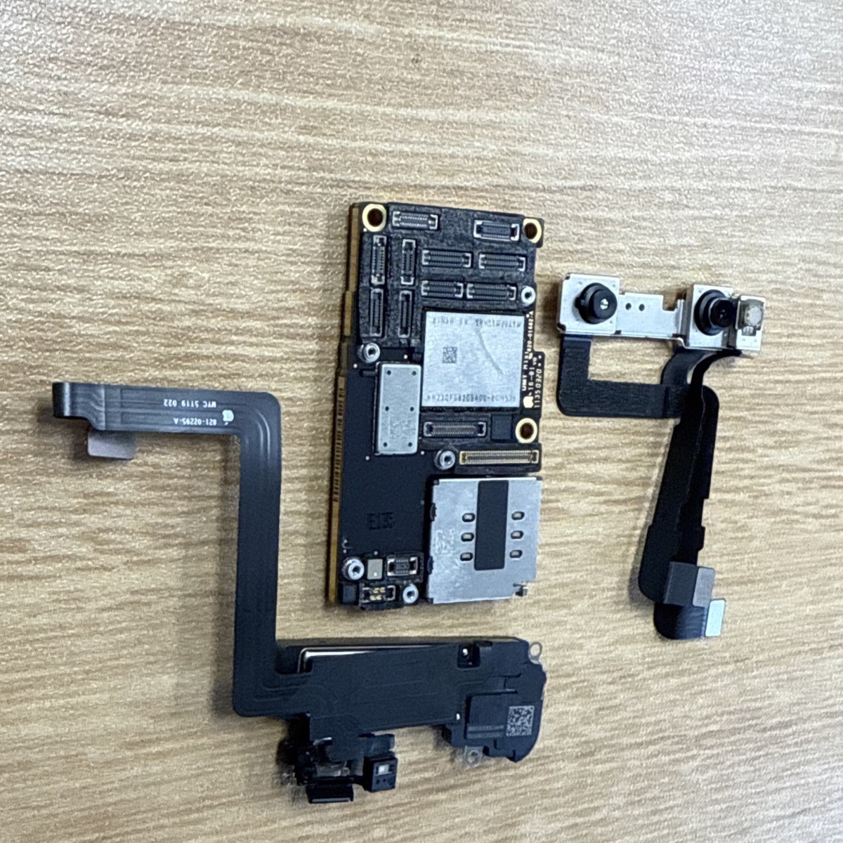 iPhone 11 Pro Max 256G Unlocked Logic Board Motherboard