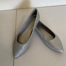 NEW Dream Pairs Women Size 8.5 Sparkling Gold Rhinestone Ballet Flats