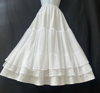 LAURA ASHLEY Vintage 80's cottagecore Swiss Dot Cotton Voile