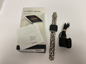 fitbit fb415