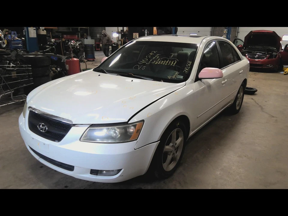 Used Hood fits: 2007 Hyundai Sonata  Grade C - Image 3 of 4