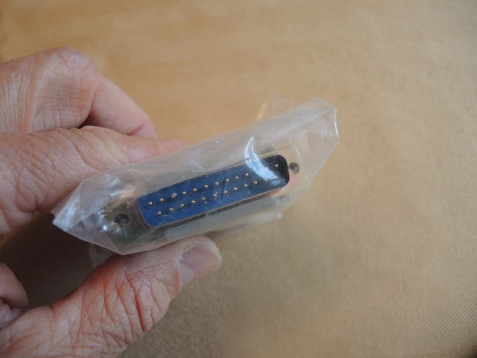 DB25 Male to Male gender changer Adapter - Image 2 of 3