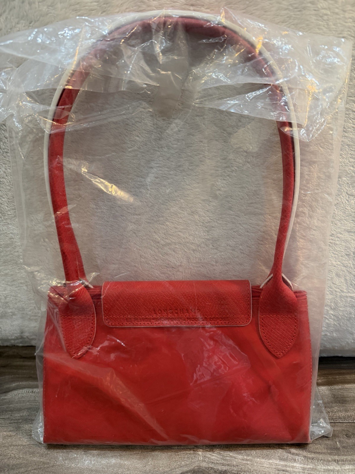 NWT Longchamp Shoulder Bag Red White Hardware Snap Closure Solid Pattern LARGE image 5