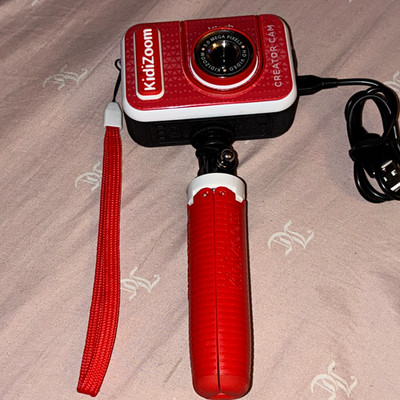 VTech KidiZoom Creator Cam Red/Black Kids Toy Camera w/ Tripod Grip, USB