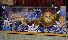 Vintage 1998 Mattel Disney Cinderella Royal Holiday Carriage Mini Doll 19096