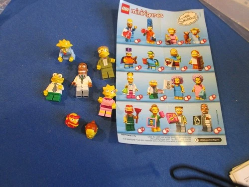 LEGO Minifigures– SIMPSONS SERIES 2  X 5 MINIFIGURES PLUS 2 HEADS