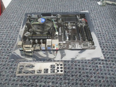 Gigabyte GA-H97M-D3H Micro-ITX  Motherboard LGA 1150 w/ i7-4770 SR149