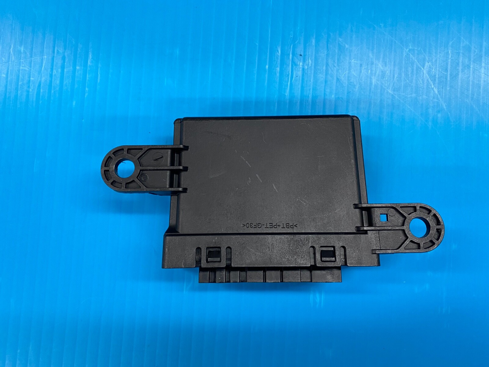 2016 GMC YUKON DENALI PARK ASSIST CONTROL MODULE 23410251 eBay