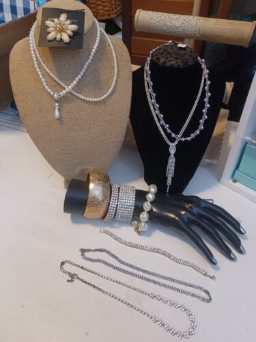 Big  Jewelry Lot Glass Pearls Rhinestones Wedding All Wearable Bracelets Brooch - Picture 1 of 9
