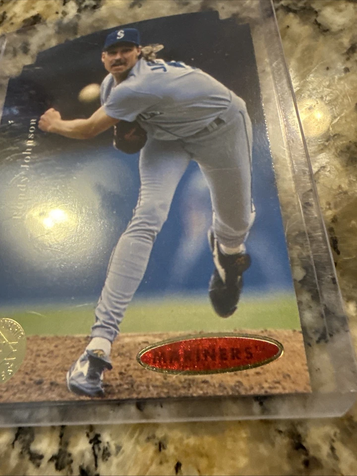 1995 Upper Deck Sp Baseball Randy Johnson Die Cut #186 HOF Mariners - Image 2 of 3