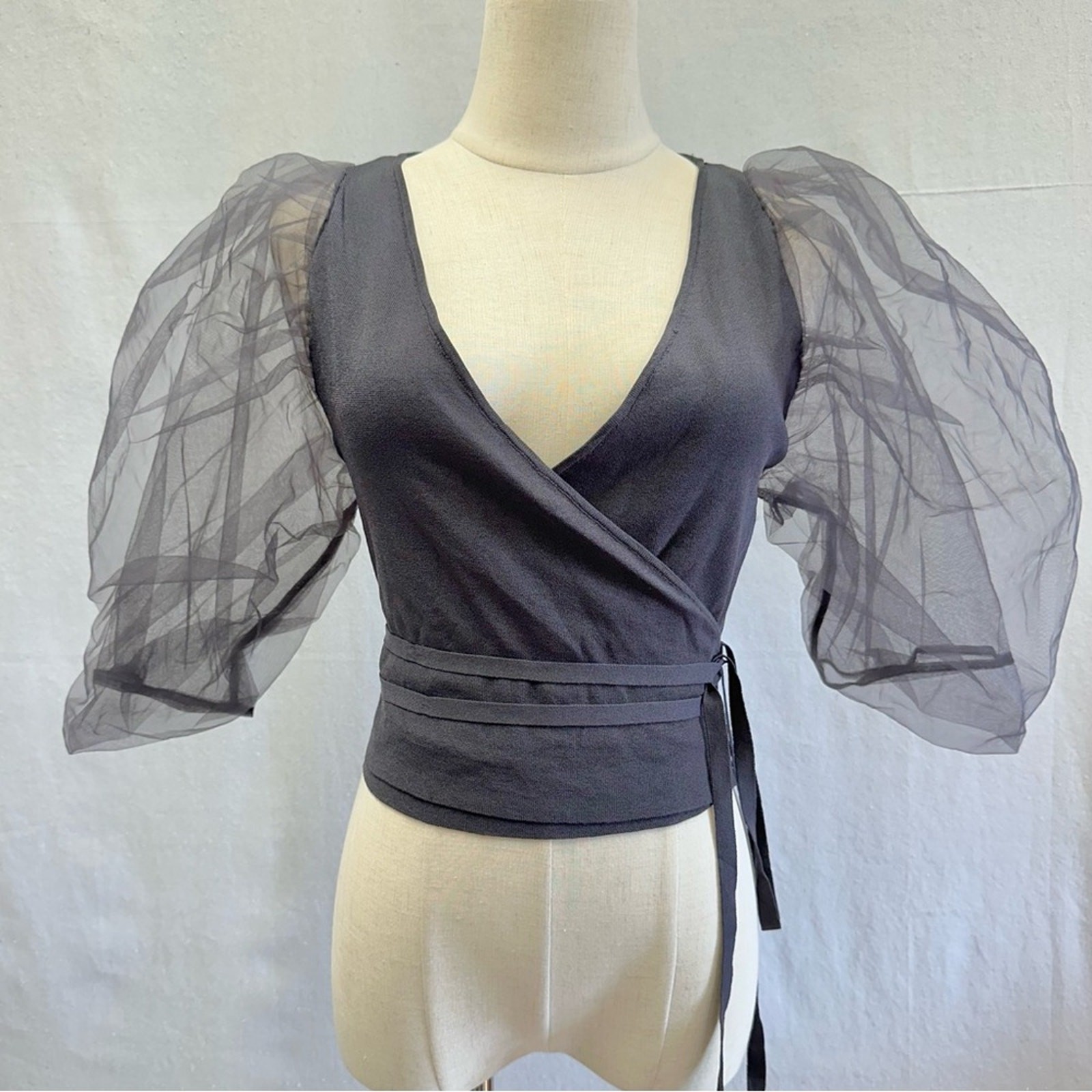 Zara organza statement puff sleeve knit cropped wrap top size large NWT