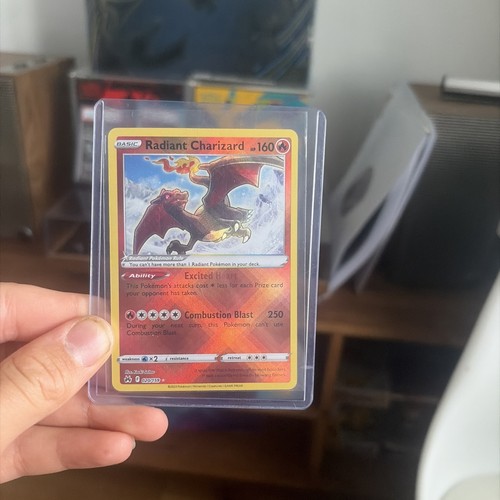 Radiant Charizard 020/159 Crown Zenith Radiant Rare Pokemon Card