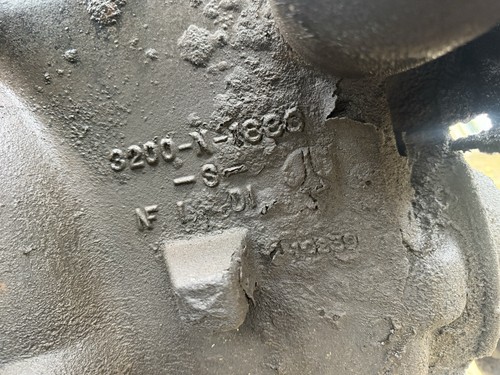 Meritor 3200N1886 Front Carrier Differential. Used.