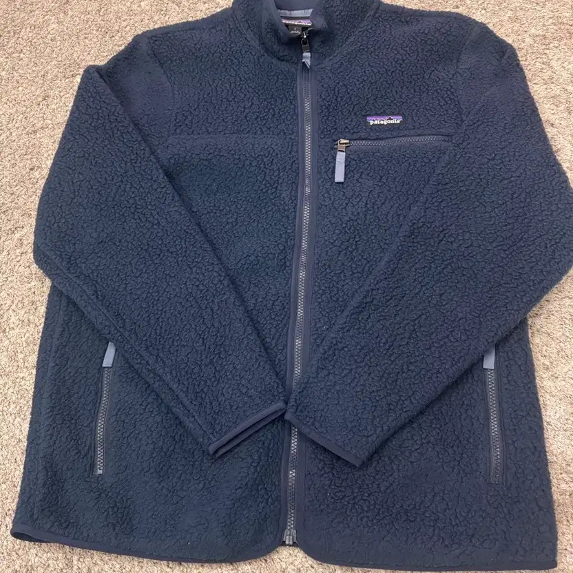 Patagonia Retro Pile Plus Jacket Women's Size L, Navy thumbnail 3