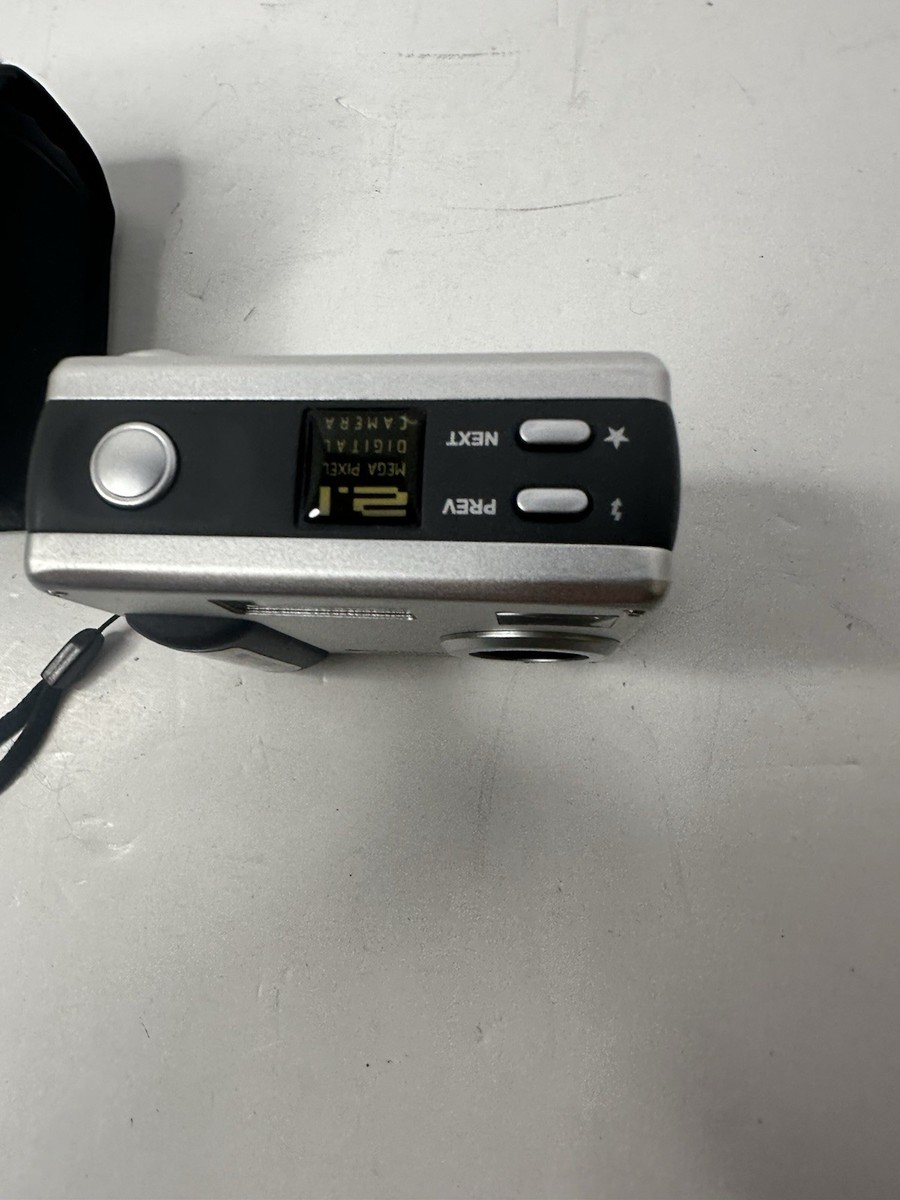 Polaroid PDC 2070 2.1メガピクセルデジタルカメラ 希少☆ polaroid PDC 2070 2.1MEGA PIXEL DIGITAL CAMERA ポラロイド