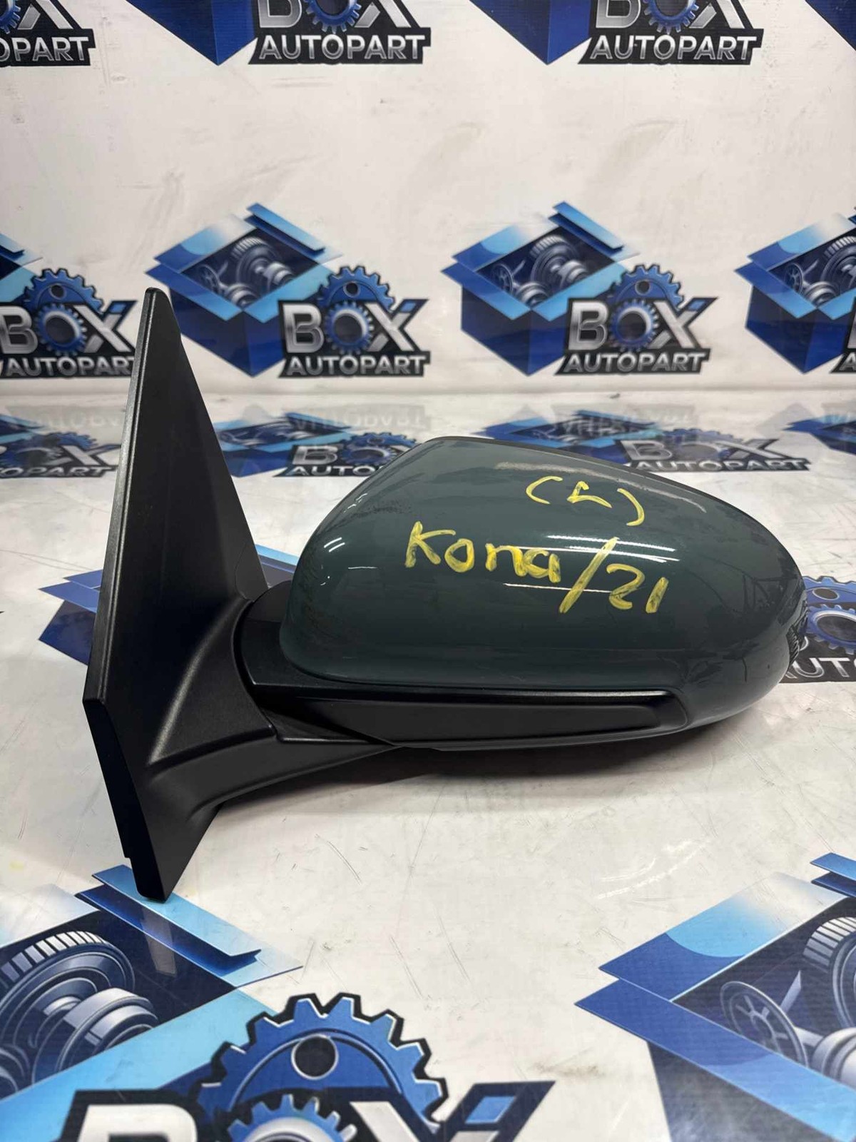 2022-2023 HYUNDAI KONA Driver Door Mirror LH (Paint:Y7H) OEM