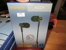 MAGNAVOX ALLOY Premium Sound Wired Headphones With Mic, MHP4859-BK